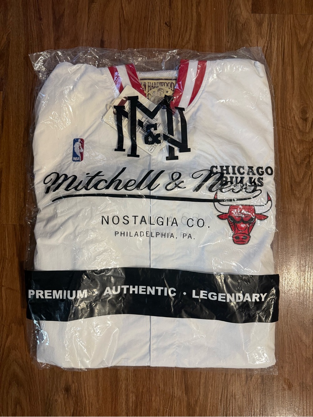 M & N Chicago Bulls 1998-99 White Authentic Full-Snap l Warm-Up Jacket White 3XL